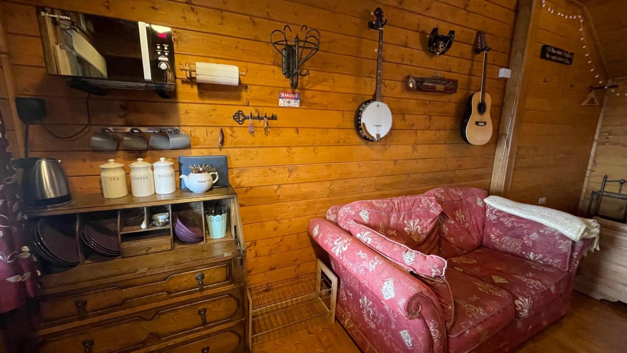 Blossom Cabin - Little Log Cabin In Wales Newtown  Ngoại thất bức ảnh